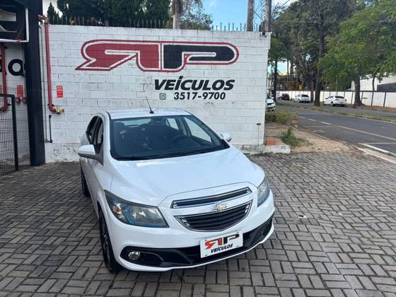 CHEVROLET ONIX 1.4 MPFI LTZ 8V FLEX 4P MANUAL CHEVROLET ONIX 1.4 MPFI LTZ 8V FLEX 4P MANUAL